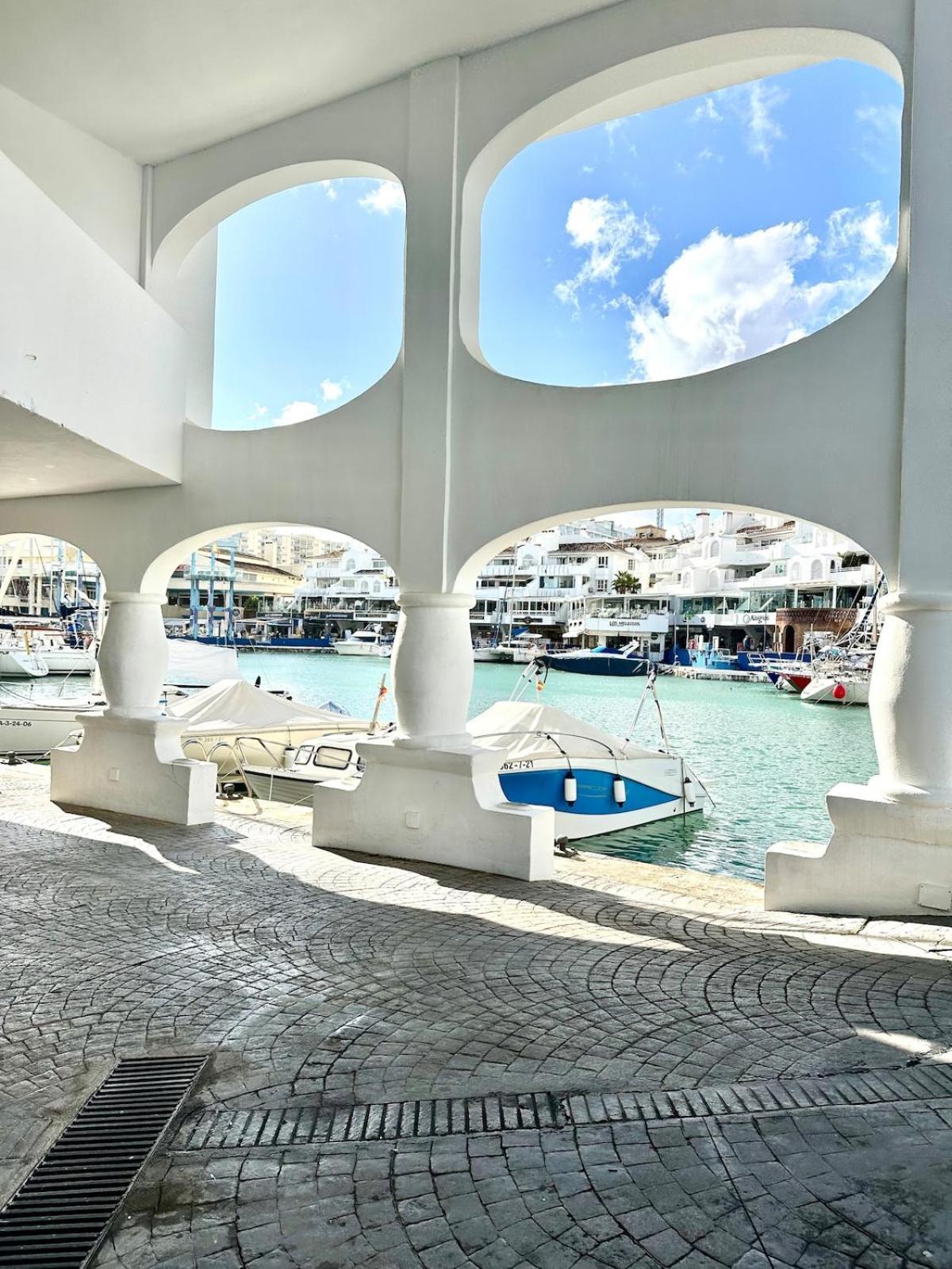 Wonderful In Puerto Marina