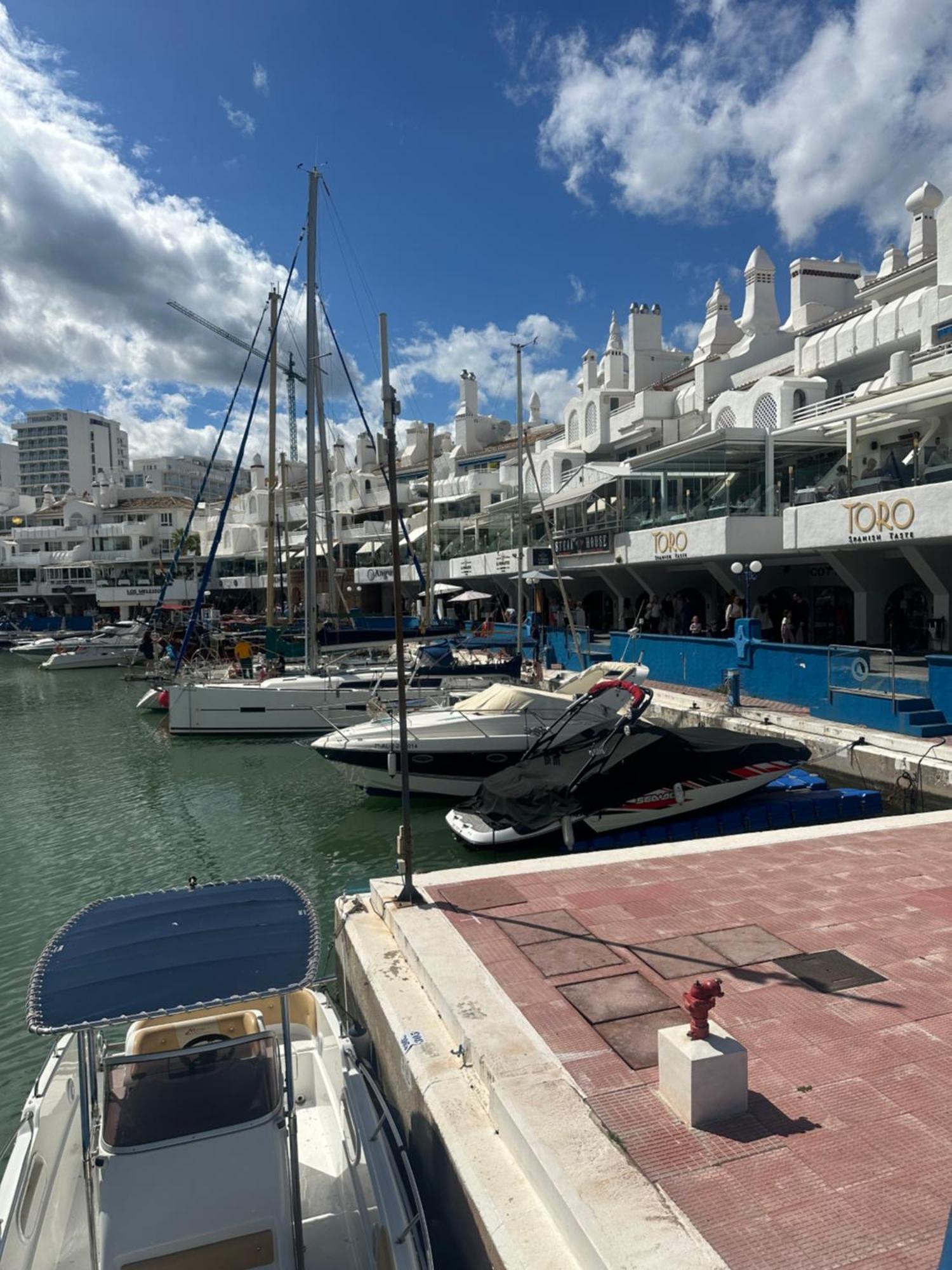 Apartment Wonderful In Puerto Marina